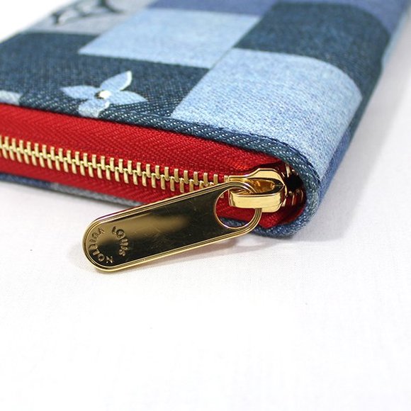 Louis Vuitton Monogram Denim Zippy Wallet Patchwork Blue - Picture 4 of 7